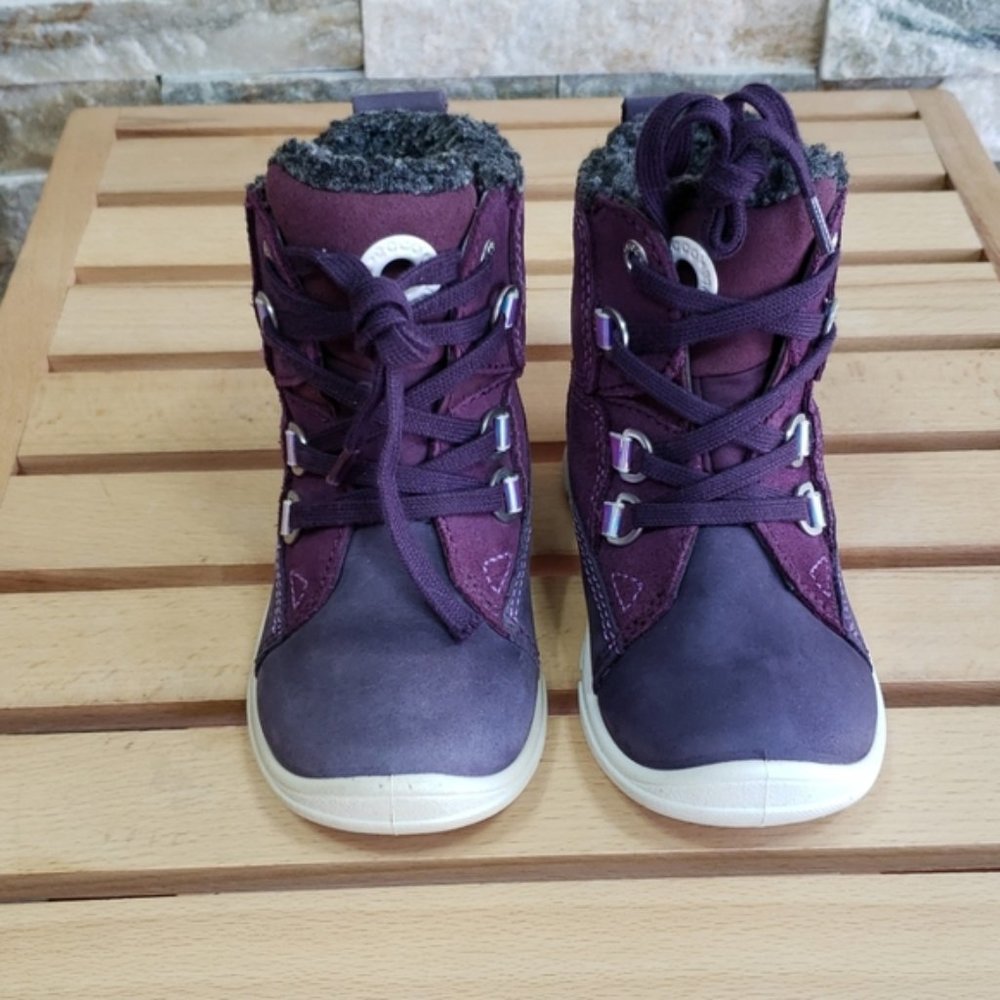 ECCO Kids First Mid Cut Lace Boot - Picture 5 of 9